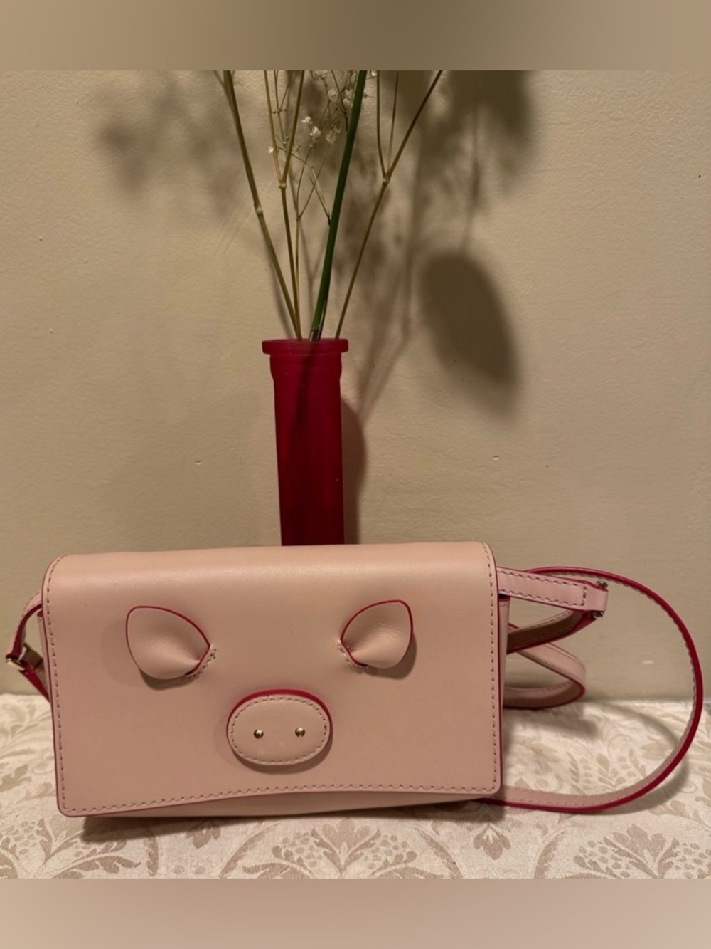 NWOT Kate Spade New York
YEAR OF THE PIG ADDISON LEATHER CROSSBODY